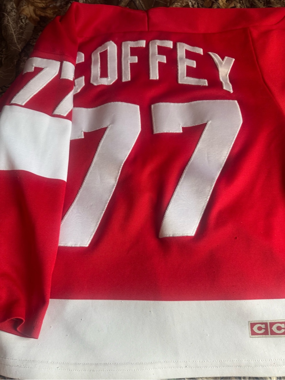 Detroit wings Red and White Men's Hockey Jersey with Paul COFFEY 77 rare hockey